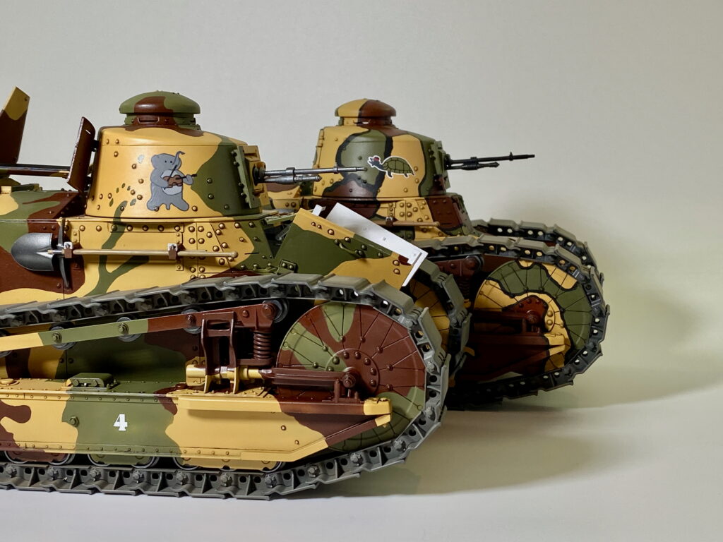 Two Renault FT-17 tank models
