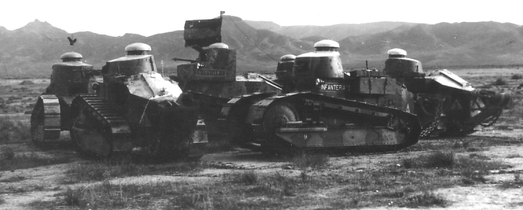 Renault FT-17 tanks huddled in a circle