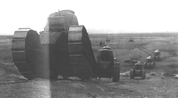 Renault FT-17 tanks moving along